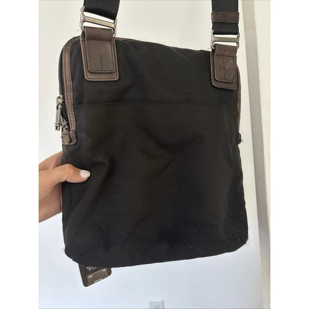 TUMI Alpha Bravo Annapolis Zip Flap Crossbody Messenger Bag Nylon/Leather Trim